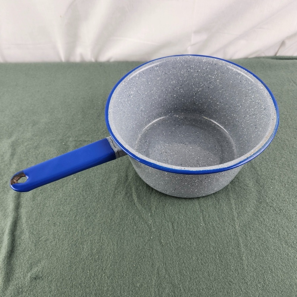 Enamelware speckled Sauce Pan Blue & Gray Farmhouse Grannycore‎ 3 Quart Camping